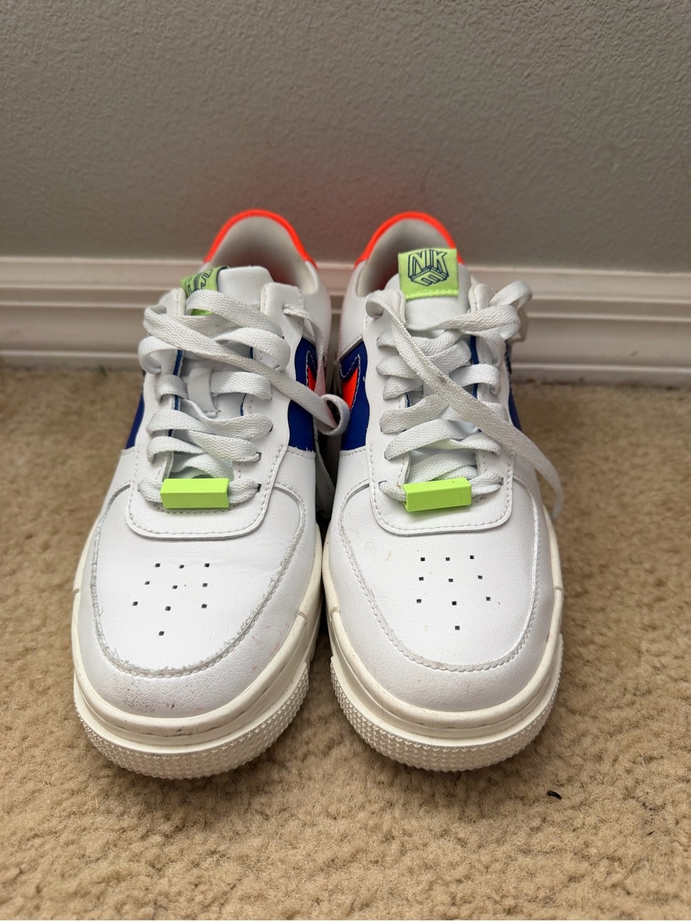 Nike Air Force 1 Pixel Summit White Concord Hyper Crimson Women 6.5 DM8340 100 - Picture 3 of 7